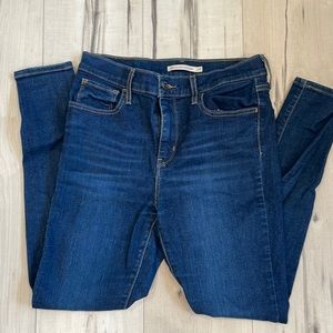 Levi 720 super skinny size 29 nwot